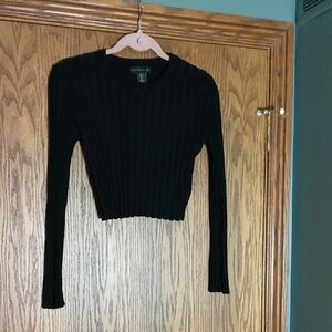 Women's House Of Harlow 1960 Vertically Ribbed Pullover Long Sleeve Crop Sweater